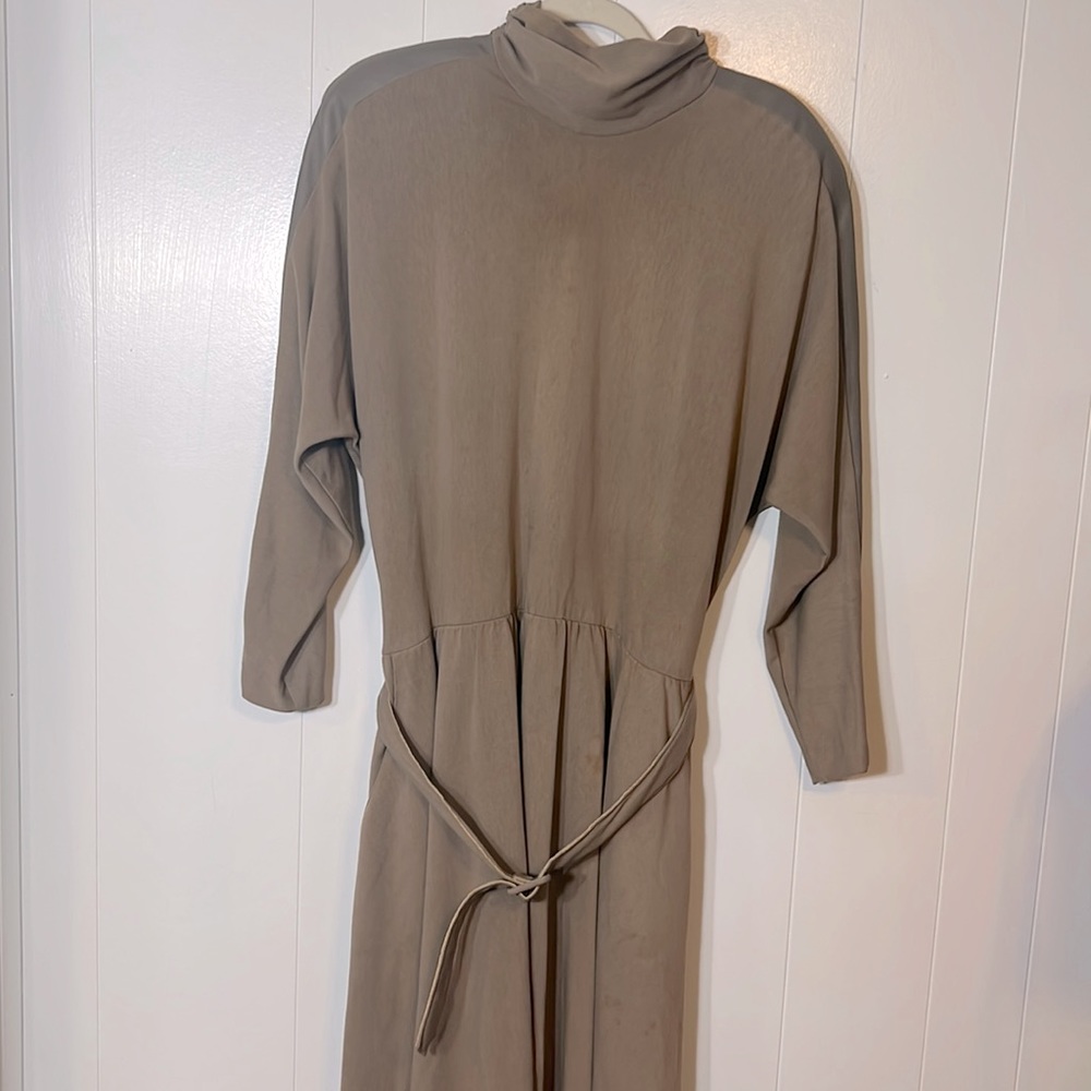 Vintage 70s long sleeve leather lined brown taupe belted dress